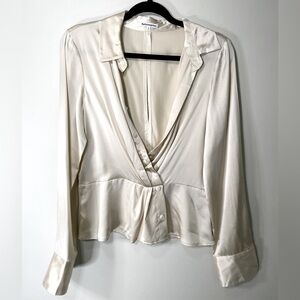 REFORMATION IVORY RENNES PEPLUM-HEM SILK-
SATIN TOP‎